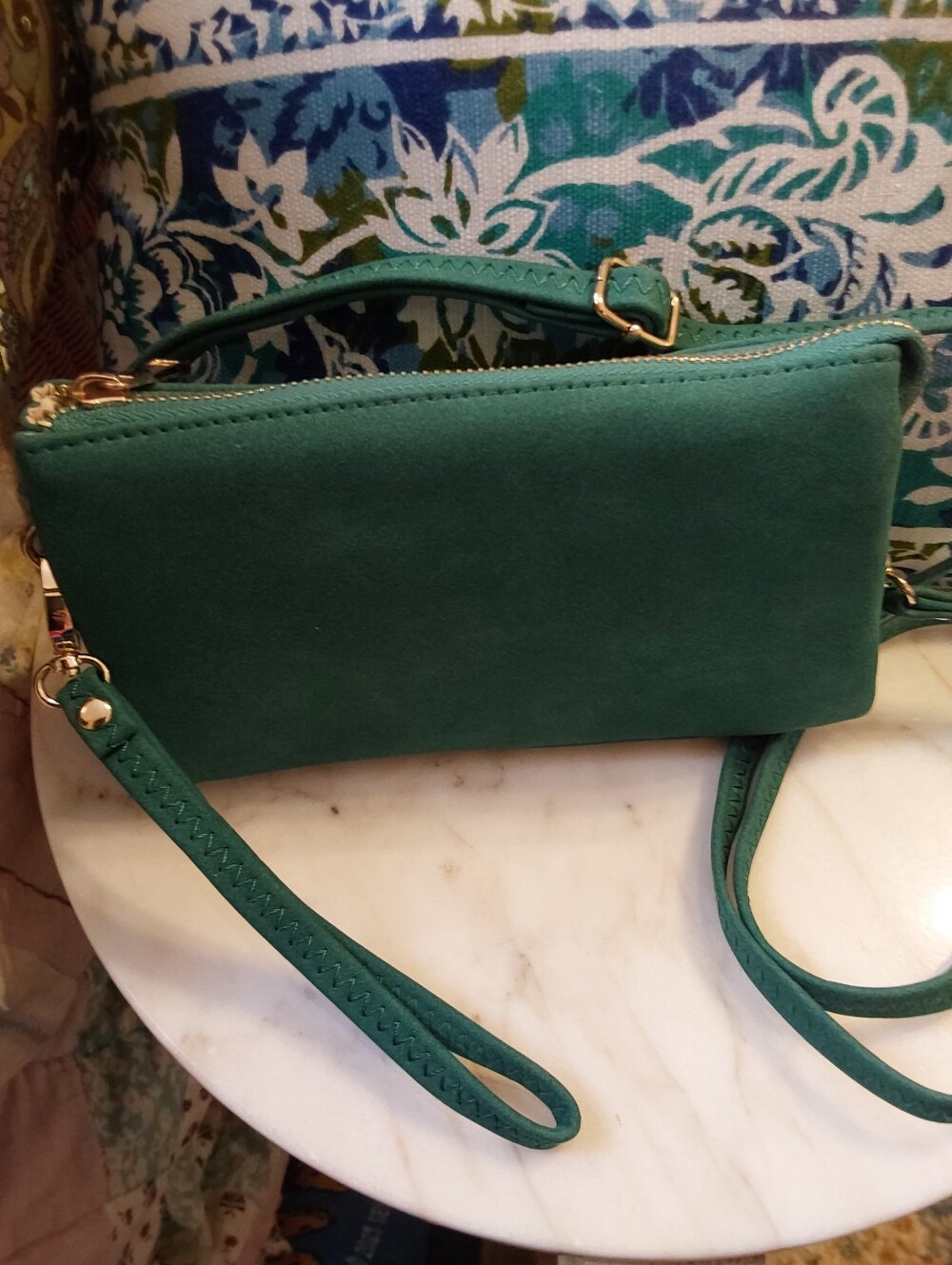 NWOT Caroline Hill Forest Green Suede Crossbody Bag With Wristlet Strap